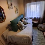 Townhouse With Private Garden 펜션 *